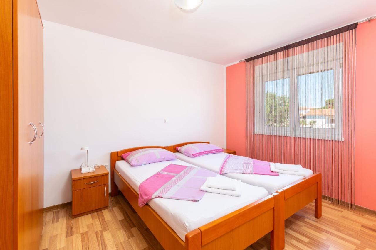 Dragan K1 Hotel Medulin Ngoại thất bức ảnh